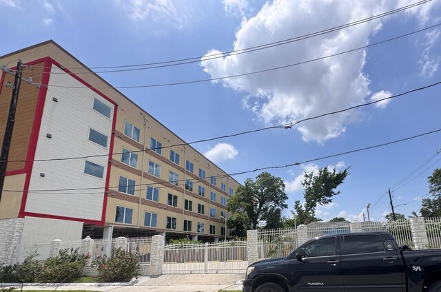 3477 Reeves St Unit 3H, Houston, TX 77004 - photo 10