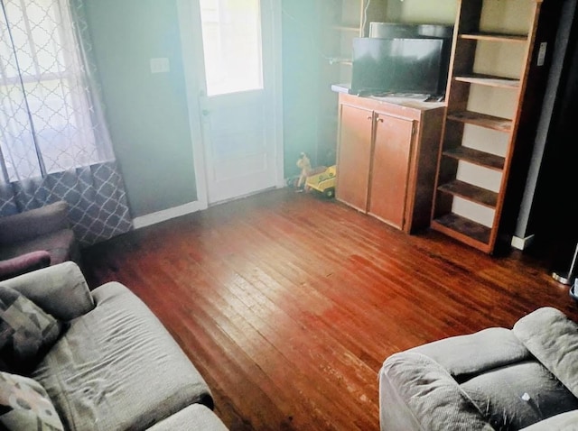 17066 State Highway 36 S, Somerville, TX 77879 - living room with wood finished floors and baseboards