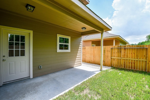 2807 Pine Estate Ln, Houston, TX 77014 - view of patio / terrace
