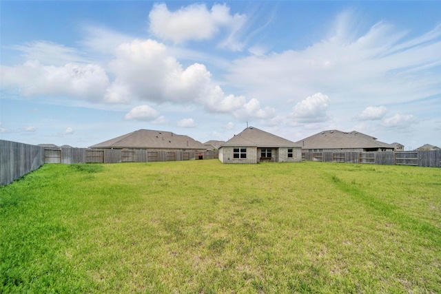 2921 Eden Lake Ln, Katy, TX 77493 - view of fenced backyard