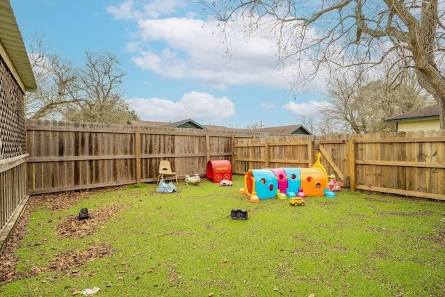 402 W Converse St, Weimar, TX 78962 - view of fenced backyard