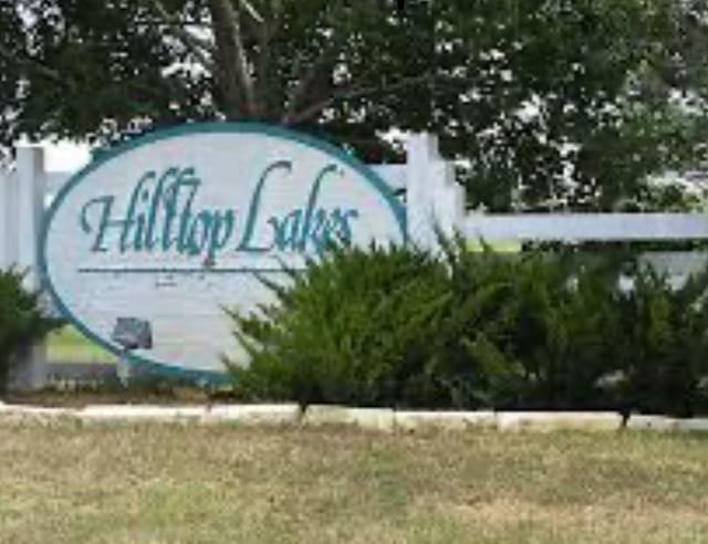 27 Hickory Ln, Normangee, TX 77871