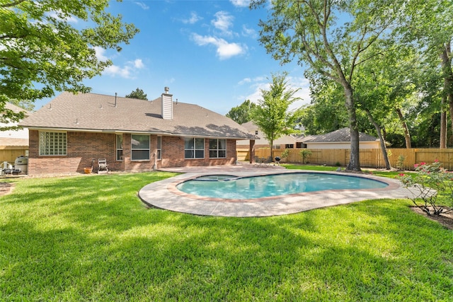 7311 Open Oak Way, Humble, TX 77346 - view of swimming pool featuring a fenced backyard, a patio, and a pool with connected hot tub