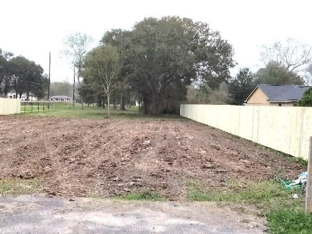 542 N Pine St, Arcola, TX 77583