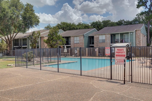840 Threadneedle St E Unit 208, Houston, TX 77079 - view of community pool