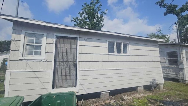 6909 Kittridge St, Houston, TX 77028 - view of home's exterior