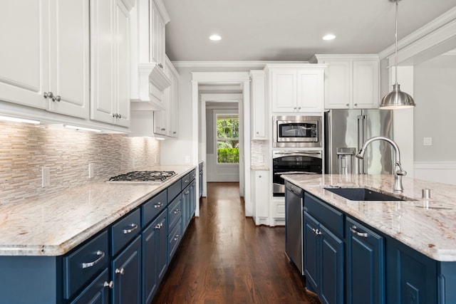 922 Wakefield Dr, Houston, TX 77018