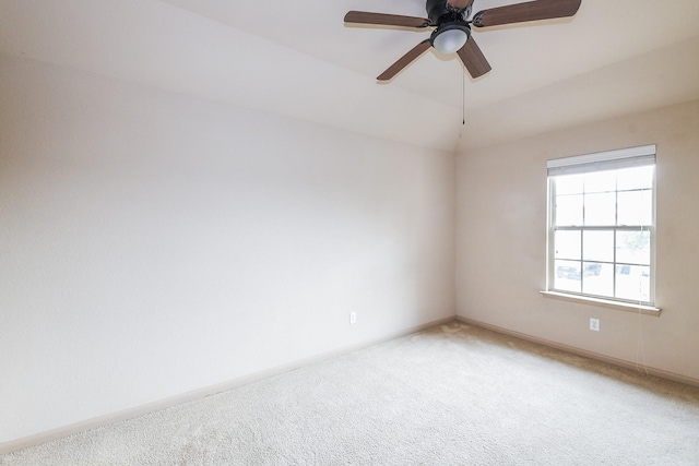 6533 Gray Birch Ln, Dickinson, TX 77539 - unfurnished room with light colored carpet and a ceiling fan