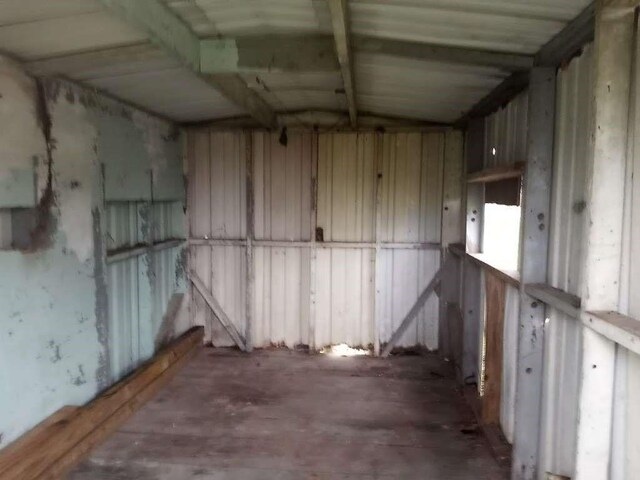 6708 Hawthorne Rd, Hitchcock, TX 77563 - view of misc room