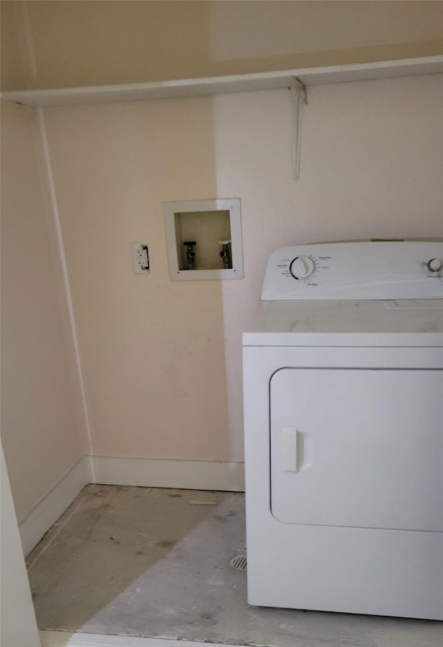 8367 Nairn St, Houston, TX 77074 - laundry room with washer / clothes dryer and baseboards