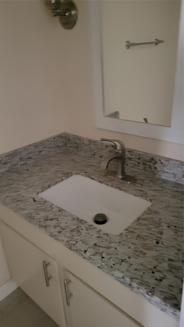 8367 Nairn St, Houston, TX 77074 - bathroom view of vanity