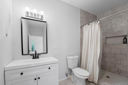 4217 Sterling St, Houston, TX 77051 - photo 9