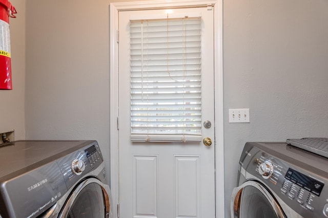 6335 Danshire Ct, Houston, TX 77049 - washroom featuring separate washer and dryer