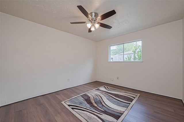 4330 Brookhead Trl, Houston, TX 77066 - spare room featuring wood finished floors and a ceiling fan