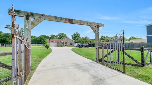 1804 Esther Dr, Houston, TX 77088 - view of community featuring a gate