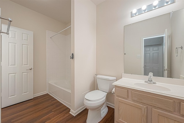2710 Grants Lake Blvd Unit T6, Sugar Land, TX 77479 - full bathroom featuring wood finished floors, vanity, and shower / tub combination