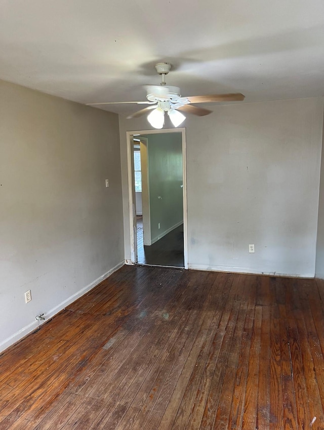 1204 Johnston St, Houston, TX 77022 - unfurnished room with wood-type flooring and ceiling fan