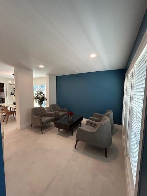 1635 Chippendale Rd, Houston, TX 77018 - carpeted living room with recessed lighting