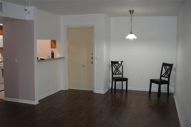 10110 Forum W Dr Unit 202, Houston, TX 77036 - interior space featuring dark wood finished floors and baseboards