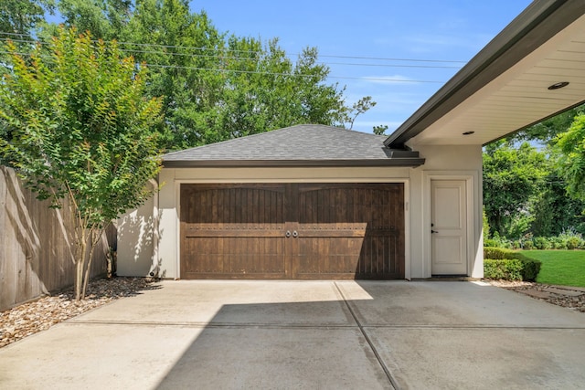 710 W Forest Dr, Houston, TX 77079 - photo 32