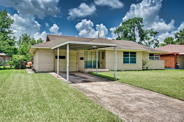 1726 Wilde Rock Way, Houston, TX 77018 - ranch-style house with concrete driveway, a carport, brick siding, and a front lawn