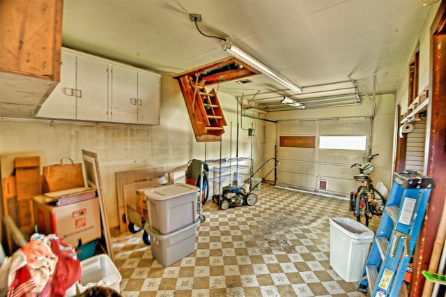 1726 Wilde Rock Way, Houston, TX 77018 - view of garage
