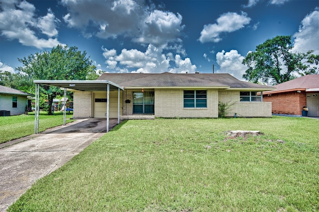1726 Wilde Rock Way, Houston, TX 77018 - ranch-style home with brick siding, driveway, a front yard, and an attached carport