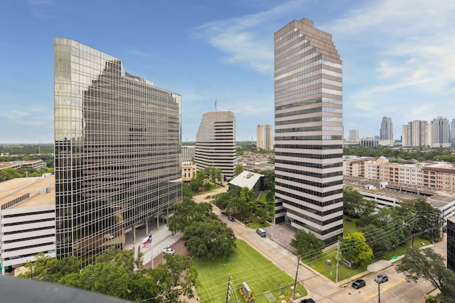 5001 Woodway Dr Unit 1701, Houston, TX 77056 - skyline view
