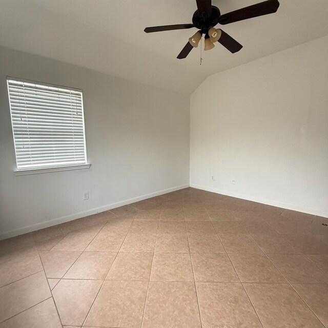 11422 Royal Thistle Ct, Houston, TX 77088 - photo 11