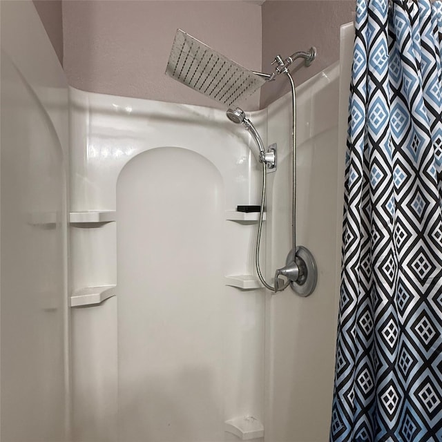 3619 Robwood Ct, Katy, TX 77449 - bathroom view of a shower with shower curtain
