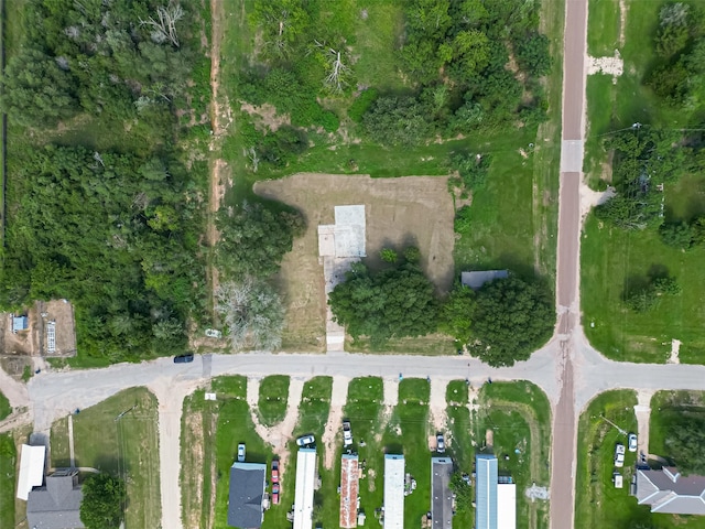 210 5th St, Hempstead, TX 77445