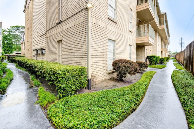12550 Whittington Dr Unit 816, Houston, TX 77077 - view of side of property