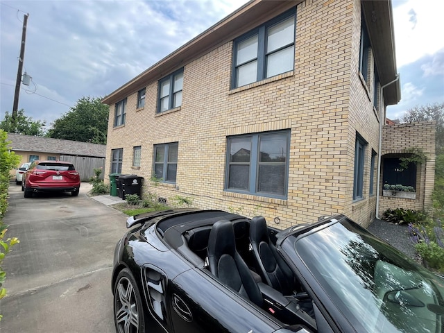 1805 Sul Ross St, Houston, TX 77098 - view of side of home featuring brick siding