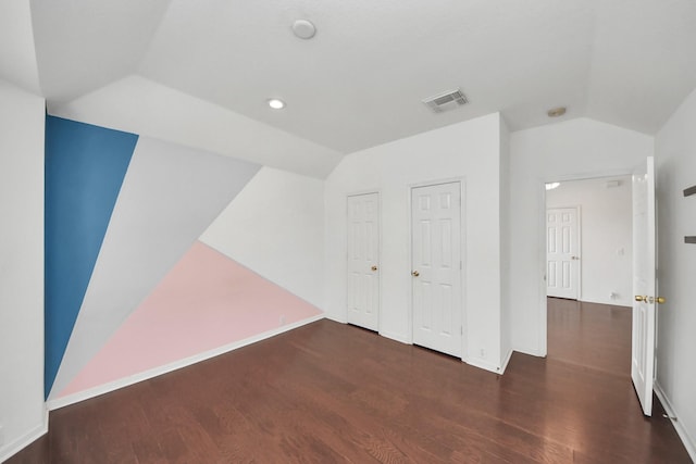2508 Sun Glen Dr, Pearland, TX 77584 - bonus room featuring vaulted ceiling, wood finished floors, and recessed lighting