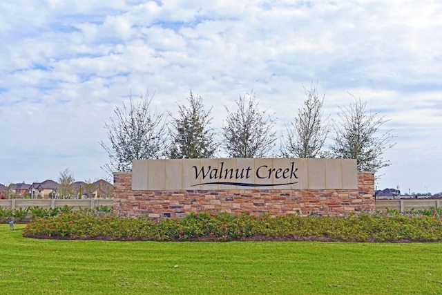 7615 Adobe Canyon Ln, Richmond, TX 77469 - community sign featuring a yard