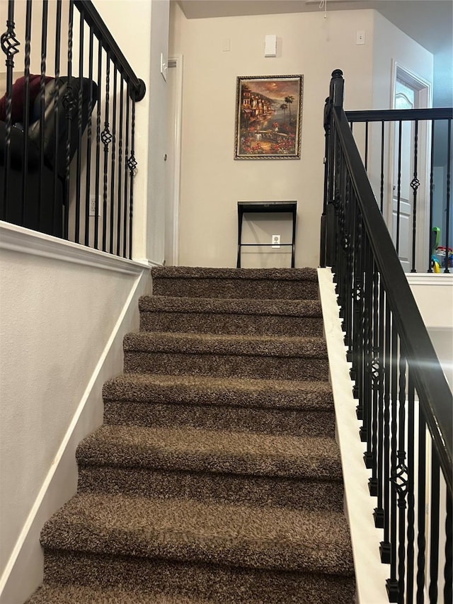 7615 Adobe Canyon Ln, Richmond, TX 77469 - view of stairway