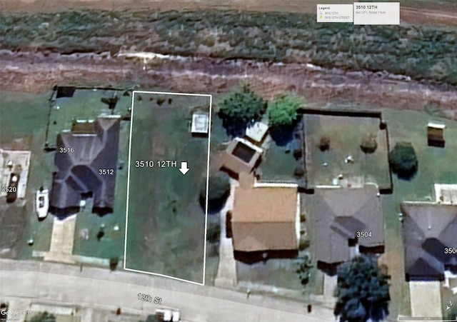 3510 12th St, Bay City, TX 77414 - photo 2
