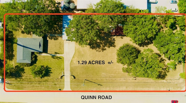 29515 Quinn Rd, Tomball, TX 77375 - aerial view of property and surrounding area with property parcel outlined