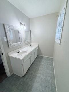 10302 Sageplum Dr, Houston, TX 77089 - full bath featuring double vanity and tile patterned floors