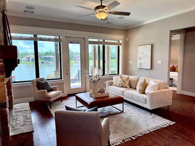 14912 Diamondhead Rd, Conroe, TX 77356 - living area with crown molding, wood-type flooring, and ceiling fan