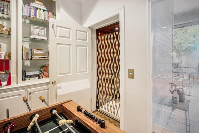 4925 Pine St, Bellaire, TX 77401 - view of bathroom