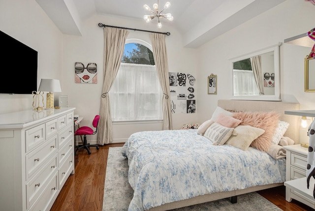 4925 Pine St, Bellaire, TX 77401 - bedroom featuring vaulted ceiling, a chandelier, and dark wood finished floors