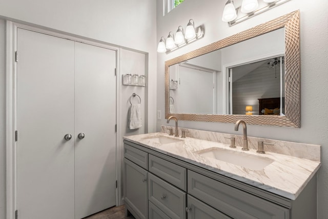 248 S Pathfinders Cir, The Woodlands, TX 77381 - full bath with double vanity