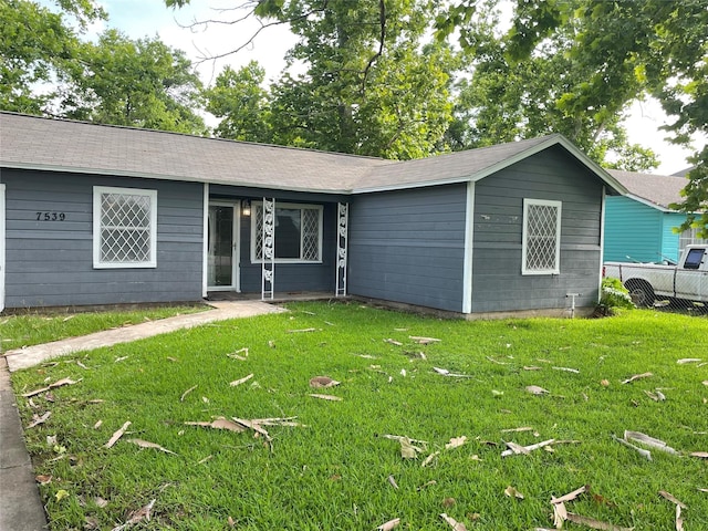 7539 Carothers St, Houston, TX 77028 - view of ranch-style home