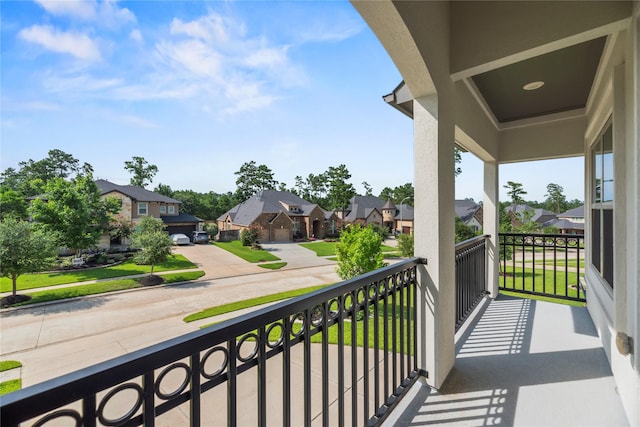 1002 Pleasant Pines Ln, Pinehurst, TX 77362 - balcony with a residential view