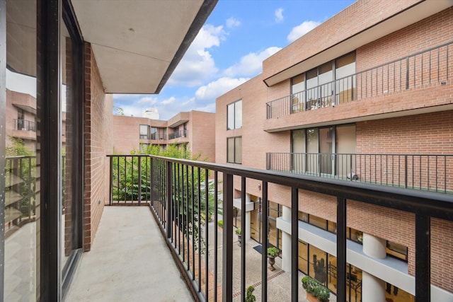 9333 Memorial Dr Unit 301, Houston, TX 77024 - view of balcony