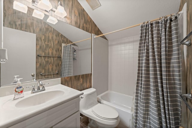 111 Mesa Ct, Conroe, TX 77304 - bathroom with vaulted ceiling, shower / bath combo, and vanity
