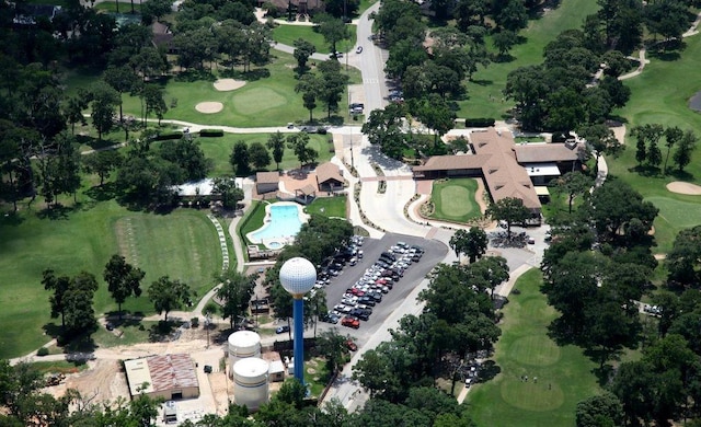 111 Mesa Ct, Conroe, TX 77304 - view of property location with a golf club and a pool