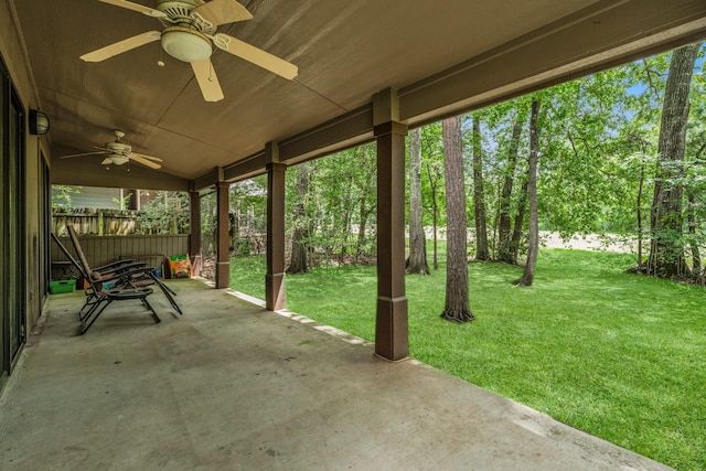 111 Mesa Ct, Conroe, TX 77304 - view of patio with a ceiling fan