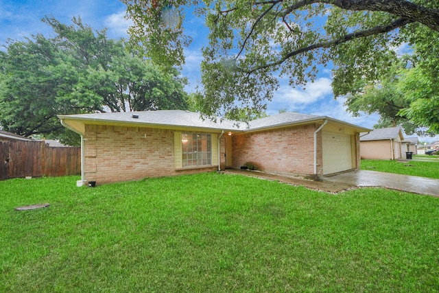 10731 Forest Leaf Dr, Sugar Land, TX 77498 - single story home featuring brick siding, driveway, and a garage